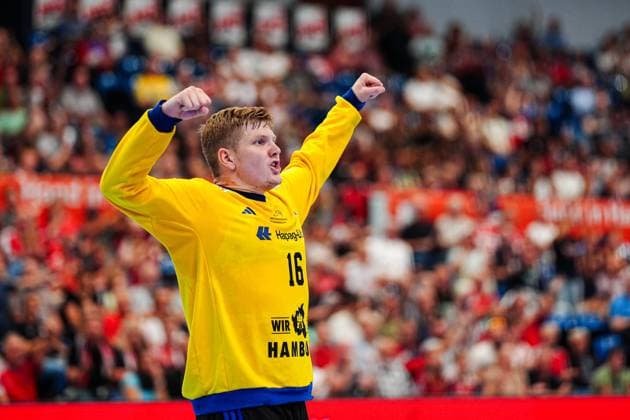 Jubel nach Parade Robin Haug (Handball Verein Hamburg, 16) GER, Handball Sport Verein Hamburg vs. Rhein-Neckar Loewen, Handball, 1. Bundesliga, Spieltag 3, Saison 2025 2026, 07.09.2025 GER, Handball Sport Verein Hamburg vs. Rhein-Neckar Loewen, Handball, 1. Bundesliga, Spieltag 3, Saison 2025 2026, 07.09.2025 Hamburg Copyright: xEibner-Pressefoto MarcelxvonxFehrnx EP_MFN