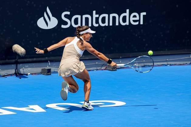 WTA, Tennis Damen GIUADALAJARA 250 OPEN WTA GUADALAJARA 250 OPEN STEFFANINI VS KULIKOVA 07092025 GUADALAJARA, JALISCO Action photo of Lucrezia Steffanini of Italy, during the WTA Guadalajara 250 Open, held at the Centro Panamericano de Tenis of Guadalajara, Jalisco, Mexico. Foto de accion de Lucrezia Staffanini de Italia, durante el WTA Guadalajara 250 Open, celebrado en el Centro Panamericano de Tenis de Guadalajara, Jalisco, Mexico PHOTO BY IMAGENSHOP AGENCIA FOTOGRAFICA GUADALAJARA JALISCO MEXICO Copyright: xIMAGENSHOPxAGENCIAxFOTOGRAFICAx
