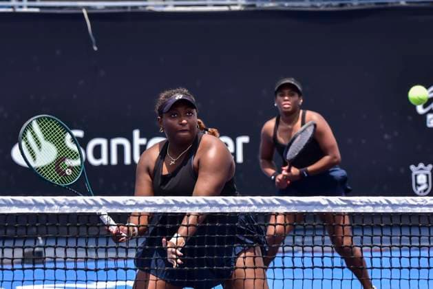 WTA, Tennis Damen GUADALAJARA 250 OPEN WTA GUADALAJARA 250 OPEN ANEY GLEASON VS CORLEY CORLEY 08092025 GUADALAJARA, JALISCO Action photo of Carmen Corley and Ivana Corley of USA, during day 1 the WTA Guadalajara 250 Open, held at the Centro Panamericano de Tenis of Guadalajara, Jalisco, Mexico. Foto de accion de Carmen Corley e Ivana Corley de Estados Unidos, durante el dia 1 del WTA Guadalajara 250 Open, celebrado en el Centro Panamericano de Tenis de Guadalajara, Jalisco, Mexico PHOTO BY IMAGENSHOP AGENCIA FOTOGRAFICA GUADALAJARA JALISCO MEXICO Copyright: xIMAGENSHOPxAGENCIAxFOTOGRAFICAx
