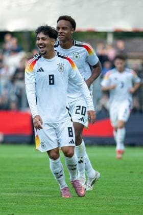 Tor zum 1:0 durch Laurin Ulrich (Deutschland, 08), mit Ouedraogo, Assan (Deutschland U20, 20), GER, Deutschland vs. Italien, Fussball, U20 Elite League, 2. Spieltag, Spielzeit 2025 2026, 09.09.2025, Eibner-Pressefoto Sascha Walther GER, Deutschland vs. Italien, Fussball, U20 Elite League, 2. Spieltag, Spielzeit 2025 2026, 09.09.2025 Reutlingen Copyright: xEibner-Pressefotox EP_SWA