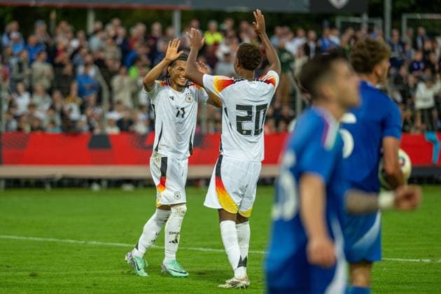 Tor zum 5:0 durch Brunner, Paris (Deutschland U20, 11), mit Ouedraogo, Assan (Deutschland U20, 20), GER, Deutschland vs. Italien, Fussball, U20 Elite League, 2. Spieltag, Spielzeit 2025 2026, 09.09.2025, Eibner-Pressefoto Sascha Walther GER, Deutschland vs. Italien, Fussball, U20 Elite League, 2. Spieltag, Spielzeit 2025 2026, 09.09.2025 Reutlingen Copyright: xEibner-Pressefotox EP_SWA