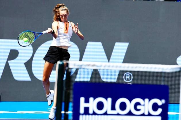 RECORD DATE NOT STATED WTA, Tennis Damen GUADALAJARA 250 OPEN WTA GUADALAJARA 250 OPEN VIDMANOVA VS BARTUNKOVA 10092025 GUADALAJARA, JALISCO. Action photo of Darja Vidmanova, during day 3 the WTA Guadalajara 250 Open, held at the Centro Panamericano de Tenis of Guadalajara, Jalisco, Mexico. Foto de accion de Darja Vidmanova, durante el dia 3 del WTA Guadalajara 250 Open, celebrado en el Centro Panamericano de Tenis de Guadalajara, Jalisco, Mexico PHOTO BY IMAGENSHOP AGENCIA FOTOGRAFICA GUADALAJARA JALISCO MEXICO Copyright: xIMAGENSHOPxAGENCIAxFOTOGRAFICAx