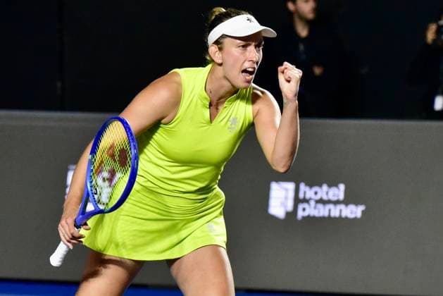 WTA, Tennis Damen GUADALAJARA 250 OPEN WTA GUADALAJARA 250 OPEN MARTENS VS JACQUEMOT 10092025 GUADALAJARA, JALISCO. Action photo of Elise Martens of Belgium, during day 3 the WTA Guadalajara 250 Open, held at the Centro Panamericano de Tenis of Guadalajara, Jalisco, Mexico. Foto de accion de Elise Martens de Belgica, durante el dia 3 del WTA Guadalajara 250 Open, celebrado en el Centro Panamericano de Tenis de Guadalajara, Jalisco, Mexico PHOTO BY IMAGENSHOP AGENCIA FOTOGRAFICA GUADALAJARA JALISCO MEXICO Copyright: xIMAGENSHOPxAGENCIAxFOTOGRAFICAx