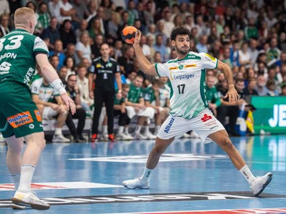 Ahmed Khairy(SC DHfK Leipzig, 17) am Ball,, Frisch Auf Goeppingen vs. SC DHfK Leipzig, Handball, 1. Bundesliga, Herren, Spielzeit 2025 2026, 11.09.2025, Frisch Auf Goeppingen vs. SC DHfK Leipzig, Handball, 1. Bundesliga, Herren, Spielzeit 2025 2026, 11.09.2025 Goeppingen Copyright: xEibner-Pressefoto MichaelxSchmidx EP_MST