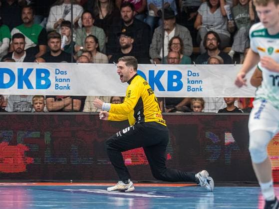 Domenico Ebner (SC DHfK Leipzig, 01) jubelt lautstark, Frisch Auf Goeppingen vs. SC DHfK Leipzig, Handball, 1. Bundesliga, Herren, Spielzeit 2025 2026, 11.09.2025, Frisch Auf Goeppingen vs. SC DHfK Leipzig, Handball, 1. Bundesliga, Herren, Spielzeit 2025 2026, 11.09.2025 Goeppingen Copyright: xEibner-Pressefoto MichaelxSchmidx EP_MST