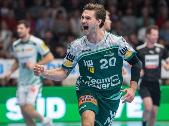 Ludvig Hallbaeck (Frisch Auf Goeppingen, 20) jubelt lautstark nach einem Tor, Frisch Auf Goeppingen vs. SC DHfK Leipzig, Handball, 1. Bundesliga, Herren, Spielzeit 2025 2026, 11.09.2025, Frisch Auf Goeppingen vs. SC DHfK Leipzig, Handball, 1. Bundesliga, Herren, Spielzeit 2025 2026, 11.09.2025 Goeppingen Copyright: xEibner-Pressefoto MichaelxSchmidx EP_MST