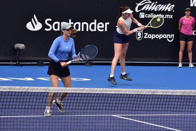 WTA, Tennis Damen GUADALAJARA 250 OPEN WTA GUADALAJARA 250 OPEN CONTRERAS MARINO VS OLMOS SUTJIADI 11092025 GUADALAJARA, JALISCO. Action photo of Fernanda Contreras and Rebecca Marino, during day 4 the WTA Guadalajara 250 Open, held at the Centro Panamericano de Tenis of Guadalajara, Jalisco, Mexico. Foto de accion de Fernanda Contreras and Rebecca Marino, durante el dia 4 del WTA Guadalajara 250 Open, celebrado en el Centro Panamericano de Tenis de Guadalajara, Jalisco, Mexico PHOTO BY IMAGENSHOP AGENCIA FOTOGRAFICA GUADALAJARA JALISCO MEXICO Copyright: xIMAGENSHOPxAGENCIAxFOTOGRAFICAx