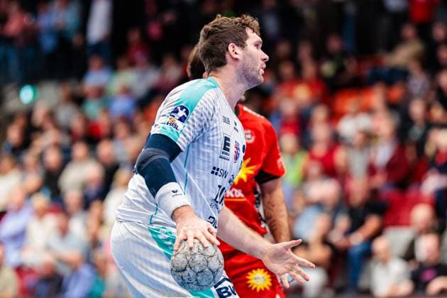 Jonathan Fischer (SG BBM Bietigheim, 36) aergert sich regt sich auf GER, TuS N-Luebbecke vs. SG BBM Bietigheim, Handball, 2. Bundesliga, 3. Spieltag, Spielzeit 2025 2026, 12.09.2025 GER, TuS N-Luebbecke vs. SG BBM Bietigheim, Handball, 2. Bundesliga, 3. Spieltag, Spielzeit 2025 2026, 12.09.2025 Luebbecke Copyright: xEibner-Pressefoto JanxRollingerx EP_JSK