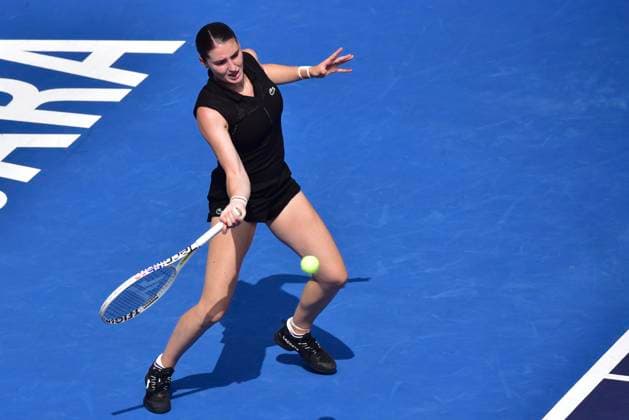 WTA, Tennis Damen GUADALAJARA 250 OPEN WTA GUADALAJARA 250 OPEN JACQUEMOT VS MARIA 12092025 GUADALAJARA, JALISCO. Action photo of Elsa Jacquemot of France, during day 5 the WTA Guadalajara 250 Open, held at the Centro Panamericano de Tenis of Guadalajara, Jalisco, Mexico. Foto de accion de Elsa Jacquemot de Francia, durante el dia 5 del WTA Guadalajara 250 Open, celebrado en el Centro Panamericano de Tenis de Guadalajara, Jalisco, Mexico PHOTO BY IMAGENSHOP AGENCIA FOTOGRAFICA GUADALAJARA JALISCO MEXICO Copyright: xIMAGENSHOPxAGENCIAxFOTOGRAFICAx