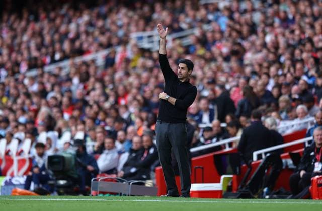 Mikel Arteta manager of Arsenal gestures Arsenal v Nottingham Forest, Premier League, Football, Emirates Stadium, London, UK - 13 Sept 2025London Emirates Stadium United Kingdom EDITORIAL USE ONLY No use with unauthorised audio, video, data, fixture lists, club league logos or live services. Online in-match use limited to 120 images, no video emulation. No use in betting, games or single club league player publications. Copyright: xMichaelxZemanek Shutterstockx 15481272bh