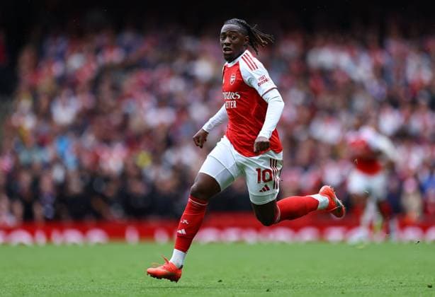 Eberechi Eze of Arsenal Arsenal v Nottingham Forest, Premier League, Football, Emirates Stadium, London, UK - 13 Sept 2025London Emirates Stadium United Kingdom EDITORIAL USE ONLY No use with unauthorised audio, video, data, fixture lists, club league logos or live services. Online in-match use limited to 120 images, no video emulation. No use in betting, games or single club league player publications. Copyright: xMichaelxZemanek Shutterstockx 15481272br