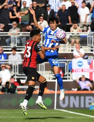 Kaoru Mitoma of Brighton & Hove Albion scores his teams first goal making the score 1-1 - AFC Bournemouth v Brighton & Hove Albion, Premier League, Vitality Stadium, Bournemouth, UK - 13th August 2025 Editorial Use Only - DataCo restrictions apply AFC Bournemouth v Brighton and Hove Albion, Premier League, Football, Vitality Stadium, Bournemouth, UK - 13 Sept 2025Bournemouth Vitality Stadium United Kingdom EDITORIAL USE ONLY No use with unauthorised audio, video, data, fixture lists, club league logos or live services. Online in-match use limited to 120 images, no video emulation. No use in betting, games or single club league player publications. Copyright: xMDI Shutterstockx 15483048w
