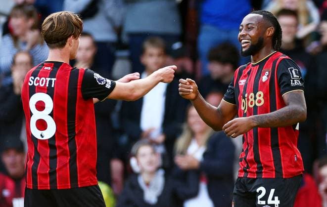 Antoine Semenyo of AFC Bournemouth celebrates scoring a goal after making the score 2-1. AFC Bournemouth v Brighton and Hove Albion, Premier League, Football, Vitality Stadium, Bournemouth, UK - 13 Sept 2025Bournemouth Vitality Stadium United Kingdom EDITORIAL USE ONLY No use with unauthorised audio, video, data, fixture lists, club league logos or live services. Online in-match use limited to 120 images, no video emulation. No use in betting, games or single club league player publications. Copyright: xJamesxMarsh Shutterstockx 15481291ai