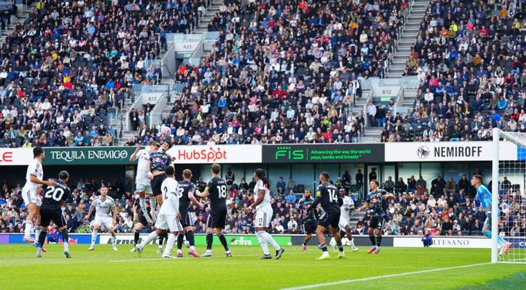 Tom Cairney of Fulham forces an own goal from Gabriel Gudmundsson of Leeds United for the winner Fulham v Leeds United, Premier League, Football, Craven Cottage, London, UK - 13 Sept 2025London Craven Cottage United Kingdom EDITORIAL USE ONLY No use with unauthorised audio, video, data, fixture lists, club league logos or live services. Online in-match use limited to 120 images, no video emulation. No use in betting, games or single club league player publications. Copyright: xJavierxGarcia Shutterstockx 15481295ao