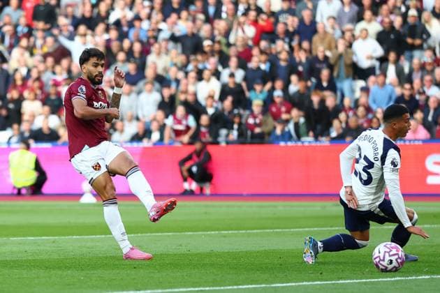 Lucas Paqueta of West Ham United with a shot on goal West Ham United v Tottenham Hotspur, Premier League, Football, London Stadium, London, UK - 13 Sept 2025London London Stadium United Kingdom EDITORIAL USE ONLY No use with unauthorised audio, video, data, fixture lists, club league logos or live services. Online in-match use limited to 120 images, no video emulation. No use in betting, games or single club league player publications. Copyright: xSimonxDael Shutterstockx 15481313f