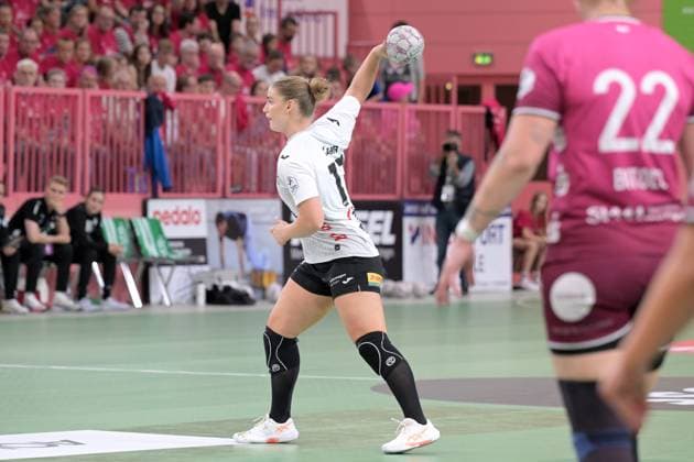 Charlotte Kaehr (BSV Sachsen Zwickau, 17) TusSies Metzingen vs. BSV Sachsen Zwickau, Handball, Alsco HBF, 3.Ligaspieltag, Saison 2025 2026, 13.09.2025 TusSies Metzingen vs. BSV Sachsen Zwickau, Handball, Alsco HBF, 3.Ligaspieltag, Saison 2025 2026, 13.09.2025 Tuebingen Copyright: xEibner-Pressefoto TobiasxBaurx EP_TBR