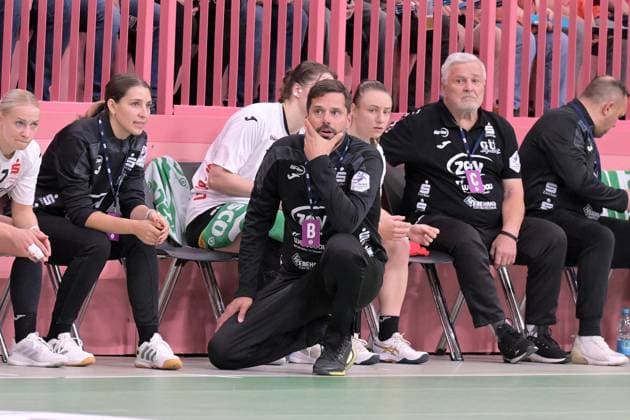 Norman Rentsch (BSV Sachsen Zwickau, Trainer) TusSies Metzingen vs. BSV Sachsen Zwickau, Handball, Alsco HBF, 3.Ligaspieltag, Saison 2025 2026, 13.09.2025 TusSies Metzingen vs. BSV Sachsen Zwickau, Handball, Alsco HBF, 3.Ligaspieltag, Saison 2025 2026, 13.09.2025 Tuebingen Copyright: xEibner-Pressefoto TobiasxBaurx EP_TBR