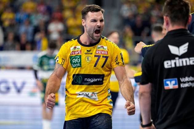 Dani Baijens (RNL, 77), Einzelbild, Einzelfoto, Aktion, Action, jubelt über ein Tor, Jubel, jubeln, Torjubel, Torerfolg, celebrate the goal, goal, celebration, jubelt ueber das Tor, Freuen, Freude, freut sich, optimistisch, positiv, Spielszene, Highlight, Einzelbild, Einzelfoto, Aktion, Action, 13.09.2025, Mannheim (Deutschland), Handball, Bundesliga, Rhein-Neckar Löwen - ThSV Eisenach