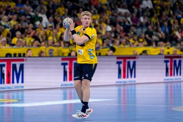Haukur Thrastarson (RNL, 25), am Ball, Freisteller, Ganzkörper, Einzelbild, Einzelfoto, Aktion, Action, 13.09.2025, Mannheim (Deutschland), Handball, Bundesliga, Rhein-Neckar Löwen - ThSV Eisenach