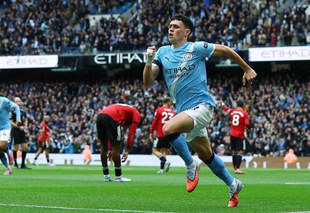 Phil Foden of Manchester City celebrates scoring the opening goal Manchester City v Manchester United, ManU Premier League, Football, Etihad Stadium, Manchester, UK - 14 Sept 2025Manchester Etihad Stadium United Kingdom EDITORIAL USE ONLY No use with unauthorised audio, video, data, fixture lists, club league logos or live services. Online in-match use limited to 120 images, no video emulation. No use in betting, games or single club league player publications. Copyright: xMattxWest Shutterstockx 15481325ad