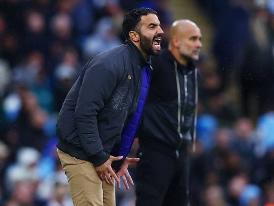 Manchester United, ManU manager Ruben Amorim shouts in anger Manchester City v Manchester United, Premier League, Football, Etihad Stadium, Manchester, UK - 14 Sept 2025Manchester Etihad Stadium United Kingdom EDITORIAL USE ONLY No use with unauthorised audio, video, data, fixture lists, club league logos or live services. Online in-match use limited to 120 images, no video emulation. No use in betting, games or single club league player publications. Copyright: xMattxWest Shutterstockx 15481325ax