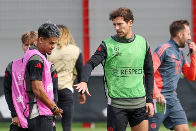 Leon Goretzka (FC Bayern Muenchen, 08) mit Luis Diaz (FC Bayern Muenchen, 14), GER, Abschlusstraining, FC Bayern Muenchen, Fussball, UEFA Champions League, Liga-Phase, 1. Spieltag, Saison 2025 2026, 16.09.2025, GER, Abschlusstraining, FC Bayern Muenchen, Fussball, UEFA Champions League, Liga-Phase, 1. Spieltag, Saison 2025 2026, 16.09.2025 Muenchen Copyright: xEibner-Pressefoto JennixMaulx EP_JML