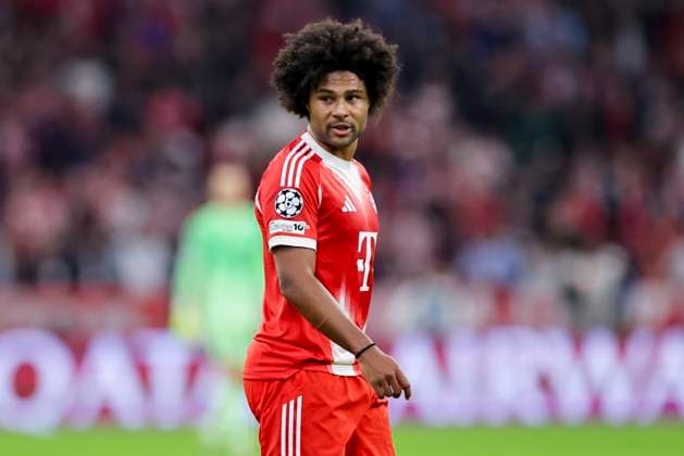 Serge Gnabry (FC Bayern Muenchen) schaut, UEFA Champions League 2025 26 League Phase MD1, FC Bayern München v Chelsea FC, Football Arena Munich am 17. September 2025 in München, Deutschland. (Foto von Marco Steinbrenner DeFodi Images) Serge Gnabry (FC Bayern Muenchen) looks on, UEFA Champions League 2025 26 League Phase MD1, FC Bayern München v Chelsea FC, Football Arena Munich, September 17, 2025 in Munich, Germany. (Photo by Marco Steinbrenner DeFodi Images)
