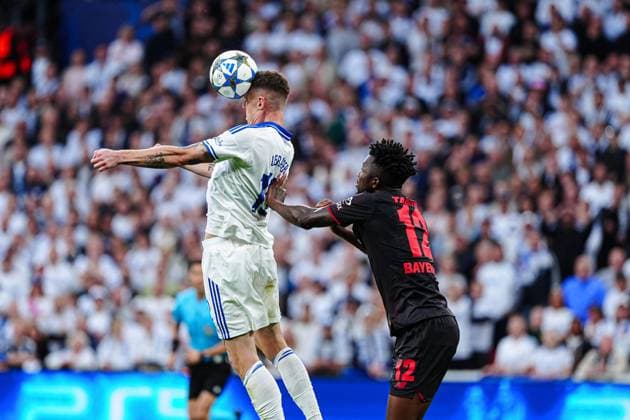 Kopfballduell Luftzweikampf Rodrigo Huescas (FC Kopenhagen, 13), Edmond Tapsoba (Bayer 04 Leverkusen, 12) DEN, FC Kopenhagen vs. Bayer 04 Leverkusen, Fussball, UEFA Champions League, Spieltag 1, Spielzeit 2025 2026, 18.09.2025 DEN, FC Kopenhagen vs. Bayer 04 Leverkusen, Fussball, UEFA Champions League, Spieltag 1, Spielzeit 2025 2026, 18.09.2025 Kopenhagen Copyright: xEibner-Pressefoto MarcelxvonxFehrnx EP_MFN