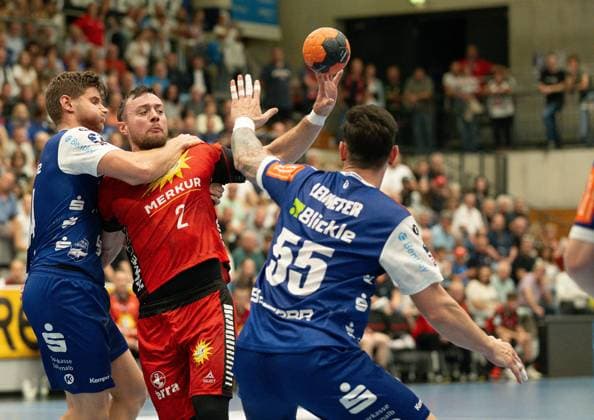 Jo Gerrit Genz (TuS N Luebbecke, 02), HBW Balingen Weilstetten vs. TuS N Luebbecke, Handball, 2. Bundesliga, 4. Spieltag, Saison 2025 2026, 19.09.2025 Eibner-Pressefoto Andreas Ulmer HBW Balingen Weilstetten vs. TuS N Luebbecke, Handball, 2. Bundesliga, 4. Spieltag, Saison 2025 2026, 19.09.2025 Balingen Copyright: xEibner-Pressefoto AndreasxUlmerx EP_AUR