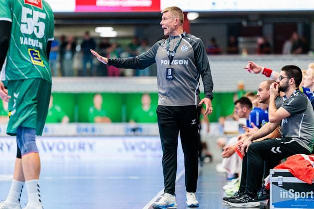 Gudjon Valur Sigurdsson (VfL Gummersbach, Trainer) gestikuliert GER, GWD Minden vs. VfL Gummersbach, Handball, 1. Bundesliga, 5. Spieltag, Spielzeit 2025 2026, 19.09.2025 GER, GWD Minden vs. VfL Gummersbach, Handball, 1. Bundesliga, 5. Spieltag, Spielzeit 2025 2026, 19.09.2025 Luebbecke Copyright: xEibner-Pressefoto JanxRollingerx EP_JSK