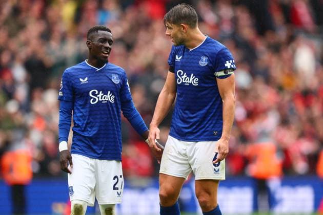 Idrissa Gueye of Everton and James Tarkowski at the end of the match Liverpool v Everton, Premier League, Football, Anfield, Liverpool, UK - 20 Sep 2025Liverpool Anfield United Kingdom EDITORIAL USE ONLY No use with unauthorised audio, video, data, fixture lists, club league logos or live services. Online in-match use limited to 120 images, no video emulation. No use in betting, games or single club league player publications. Copyright: xPaulxCurrie Shutterstockx 15487053cz