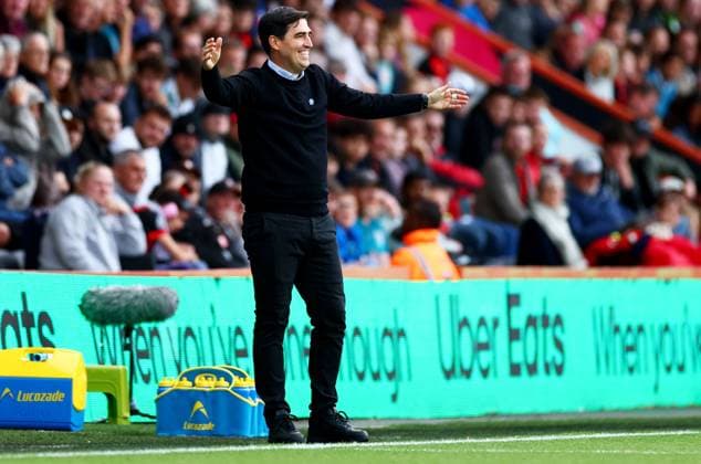 AFC Bournemouth Manager Andoni Iraola. AFC Bournemouth v Newcastle United, Premier League, Football, Vitality Stadium, Bournemouth, UK - 21 Sep 2025Bournemouth Vitality Stadium United Kingdom EDITORIAL USE ONLY No use with unauthorised audio, video, data, fixture lists, club league logos or live services. Online in-match use limited to 120 images, no video emulation. No use in betting, games or single club league player publications. Copyright: xJamesxMarsh Shutterstockx 15487112ae