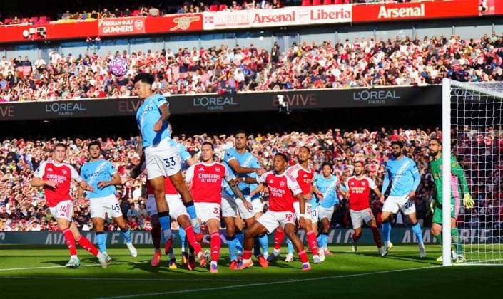 Nico O Reilly of Manchester City heads clear from a corner Arsenal v Manchester City, Premier League, Football, Emirates Stadium, London, UK - 21 Sep 2025London Emirates Stadium United Kingdom EDITORIAL USE ONLY No use with unauthorised audio, video, data, fixture lists, club league logos or live services. Online in-match use limited to 120 images, no video emulation. No use in betting, games or single club league player publications. Copyright: xJavierxGarcia Shutterstockx 15487130ai