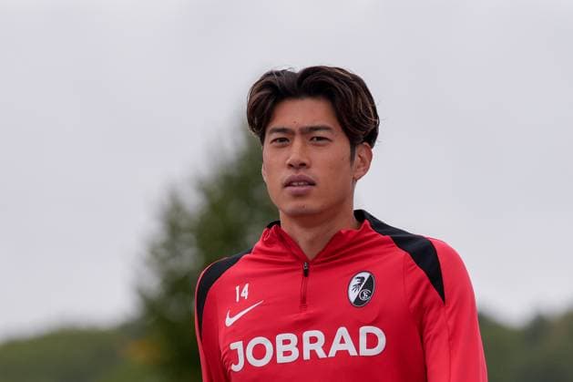 Yuito Suzuki (SC Freiburg, 14) , letztes medienöffentliches Training des SC Freiburg vor dem ersten Europa League Spiel in der Ligaphase, Deutschland, Fussball, UEFA Europa League, 1.Spieltag, 2025 2026, SC Freiburg vs. FC Basel, 23.09.2025, letztes medienöffentliches Training des SC Freiburg vor dem ersten Europa League Spiel in der Ligaphase, Europa-Park Stadion, Freiburg, Deutschland Freiburg Europa-Park Stadion Baden-Württemberg Deutschland Copyright: xArnexAmbergx