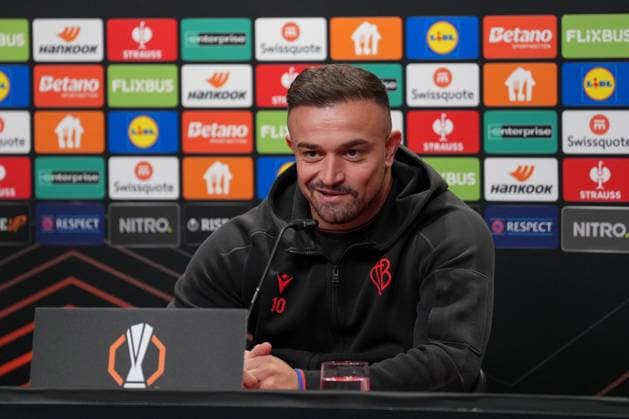 Xherdan Shaqiri (FC Basel, 10) , Pressekonferenz des FC Basel vor dem ersten Europa League Spiel in der Ligaphase, Pressegespräch, Deutschland, Fussball, UEFA Europa League, 1.Spieltag, 2025 2026, SC Freiburg vs. FC Basel, 23.09.2025, Pressekonferenz des FC Basel vor dem ersten Europa League Spiel in der Ligaphase, Pressegespräch, Schweiz, Europa-Park Stadion, Freiburg, Deutschland Freiburg Europa-Park Stadion Baden-Württemberg Deutschland Copyright: xArnexAmbergx