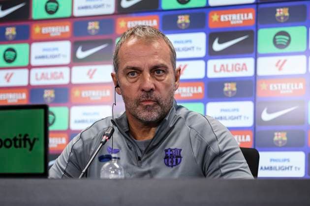 September 24, 2025, Sant Joan Despi, Barcelona, SPAIN: Hansi Flick, head coach of FC Barcelona, Barca attends his press conference, PK, Pressekonferenz during the training day of FC Barcelona ahead the Spanish League, La Liga EA Sports, football match against Real Oviedo at Ciudad Esportiva Joan Gamper on September 24, 2025 in Sant Joan Despi, Barcelona, Spain. Sant Joan Despi SPAIN - ZUMAa181 20250924_zaa_a181_055 Copyright: xJavierxBorregox