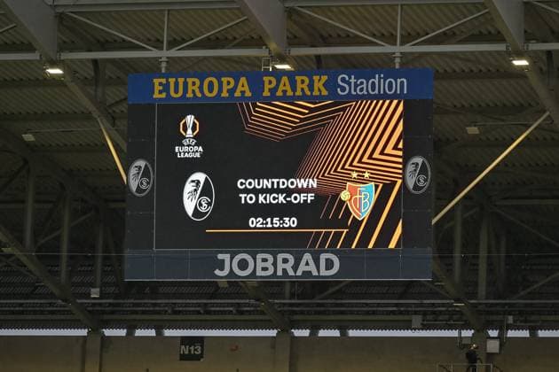Anzeige vor Spielbeginn GER, SC Freiburg - FC Basel, Fussball, Europa League, 1. Spieltag, Saison 2025 2026, 24.09.2025 GER, SC Freiburg - FC Basel, Fussball, Europa League, 1. Spieltag, Saison 2025 2026, 24.09.2025 Freiburg Copyright: xEibner-Pressefoto ThomasxHessx EP_THS