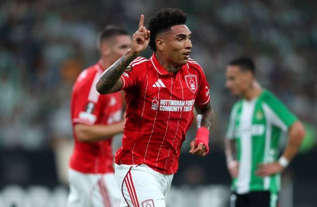Igor Jesus of Nottingham Forest celebrates scoring a goal to make it 1-2 Real Betis v Nottingham Forest, UEFA Europa League, Football, Villamarin Stadium, Seville, Spain - 24 Sep 2025Seville Villamarin Stadium Spain EDITORIAL USE ONLY No use with unauthorised audio, video, data, fixture lists, club league logos or live services. Online in-match use limited to 120 images, no video emulation. No use in betting, games or single club league player publications. Copyright: xAntonioxPozo Shutterstockx 15498594p