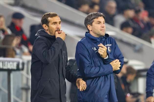 Julian Schuster (SC Freiburg, Trainer) und Florian Bruns (SC Freiburg, Co-Trainer) , Deutschland, Fussball, UEFA Europa League, 1. Spieltag, 2025 2026, SC Freiburg vs. FC Basel, 24.09.2025, Stadion am Wolfswinkel, Freiburg im Breisgau, Deutschland Freiburg im Breisgau Stadion am Wolfswinkel Baden-Württemberg Deutschland Copyright: xGrantxHubbsx