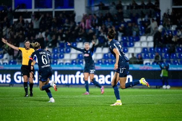 Franziska Harsch (TSG Hoffenheim, 17), Vanessa Diehm (TSG Hoffenheim, 06) jubeln ueber das Tor zum 1:1, GER, TSG 1899 Hoffenheim vs 1. FC Nuernberg, Fussball Google Pixel Frauen Bundesliga, 4. Spieltag, Saison 2025 2026, 24.09.2025 DFB regulations prohibit any use of photographs as image sequences and or quasi-video GER, TSG 1899 Hoffenheim vs 1. FC Nuernberg, Fussball Google Pixel Frauen Bundesliga, 4. Spieltag, Saison 2025 2026, 24.09.2025 Hoffenheim Copyright: xEibner-Pressefoto Memmlerx EP_MMR