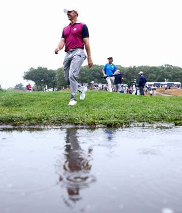 Rory McIlroy of Team Europe during his practice round. 2025 Ryder Cup, Thursday Practice, Golf, Bethpage Black Golf Course, New York, USA - 25 Sep 2025New York Bethpage Black Golf Course New York (NY) United States of America EDITORIAL USE ONLY No use with unauthorised audio, video, data, fixture lists, club league logos or live services. Online in-match use limited to 120 images, no video emulation. No use in betting, games or single club league player publications. Copyright: xJamesxMarsh Shutterstockx 15500195cc