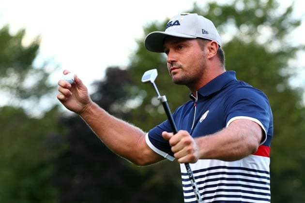 Bryson DeChambeau of Team USA celebrates a birrdie on the first hole 2025 Ryder Cup, Day One, Morning Foursomes, Golf, Bethpage Black Golf Course, New York, USA - 26 Sep 2025New York Bethpage Black Golf Course New York (NY) United States of America EDITORIAL USE ONLY No use with unauthorised audio, video, data, fixture lists, club league logos or live services. Online in-match use limited to 120 images, no video emulation. No use in betting, games or single club league player publications. Copyright: xJamesxMarsh Shutterstockx 15500199u