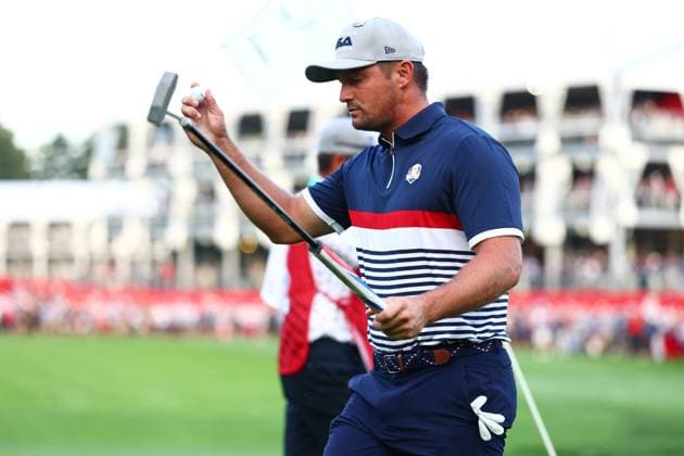 Bryson DeChambeau of Team USA celebrates a birrdie on the first hole 2025 Ryder Cup, Day One, Morning Foursomes, Golf, Bethpage Black Golf Course, New York, USA - 26 Sep 2025New York Bethpage Black Golf Course New York (NY) United States of America EDITORIAL USE ONLY No use with unauthorised audio, video, data, fixture lists, club league logos or live services. Online in-match use limited to 120 images, no video emulation. No use in betting, games or single club league player publications. Copyright: xJamesxMarsh Shutterstockx 15500199y