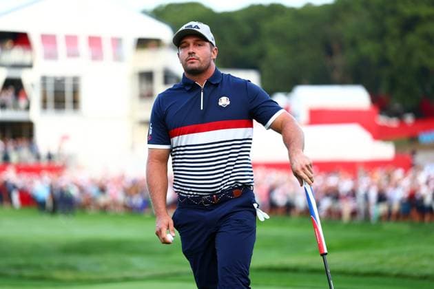 Bryson DeChambeau of Team USA celebrates a birrdie on the first hole 2025 Ryder Cup, Day One, Morning Foursomes, Golf, Bethpage Black Golf Course, New York, USA - 26 Sep 2025New York Bethpage Black Golf Course New York (NY) United States of America EDITORIAL USE ONLY No use with unauthorised audio, video, data, fixture lists, club league logos or live services. Online in-match use limited to 120 images, no video emulation. No use in betting, games or single club league player publications. Copyright: xJamesxMarsh Shutterstockx 15500199x