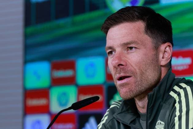 September 26, 2025, Valdebebas, Madrid, Spain: Xabi Alonso, head coach of Real Madrid, gives a press conference, PK, Pressekonferenz during the training day of Real Madrid ahead the Spanish League, LaLiga EA Sports, football match against Atletico de Madrid at Ciudad Deportiva Real Madrid on September 26, 2025, in Valdebebas, Madrid, Spain. Valdebebas Spain - ZUMAa181 20250926_zaa_a181_052 Copyright: xDennisxAgyemanx