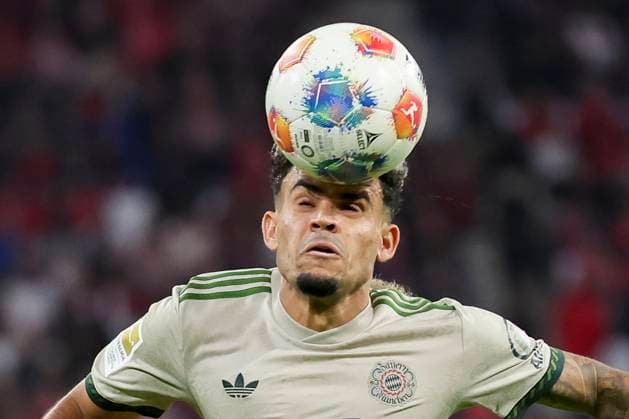 Luis Diaz (FC Bayern Muenchen) kontrolliert den Ball, Bundesliga, FC Bayern München v SV Werder Bremen, Allianz Arena am 26. September 2025 in München, Deutschland. (Foto von Marco Steinbrenner DeFodi Images) Luis Diaz (FC Bayern Muenchen) controls the ball, Bundesliga, FC Bayern München v SV Werder Bremen, Allianz Arena, September 26, 2025 in München, Germany. (Photo by Marco Steinbrenner DeFodi Images) DFL regulations prohibit any use of photographs as image sequences and or quasi-video. Luis Diaz FC Bayern Muenchen controls the ball, Bundesliga, FC Bayern München v SV Werder Bremen, Allianz Arena on September 26, 2025 in Munich, Germany Photo by Marco Steinbrenner DeFodi Images Luis Diaz FC Bayern Muenchen controls the ball, Bundesliga, FC Bayern München v SV Werder Bremen, Allianz Arena, September 26, 2025 in Munich, Germany Photo by Marco Steinbrenner DeFodi Images DFL regulations prohibit any use of photographs as image sequences and or quasi video