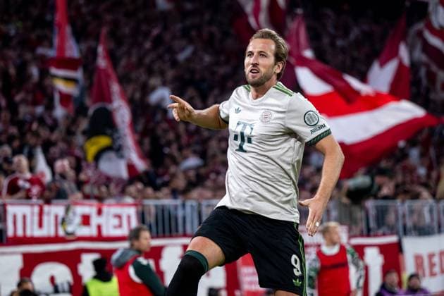 Harry Kane (FC Bayern Muenchen, 09) jubelt ueber das Tor zum 3:0, GER, FC Bayern Muenchen (FCB) vs SV Werder Bremen, Fussball Bundesliga, 5. Spieltag, Saison 2025 2026, 26.09.2025 DFB DFL regulations prohibit any use of photographs as image sequences and or quasi-video GER, FC Bayern Muenchen (FCB) vs SV Werder Bremen, Fussball Bundesliga, 5. Spieltag, Saison 2025 2026, 26.09.2025 Muenchen Copyright: xEibner-Pressefoto Memmlerx EP_MMR
