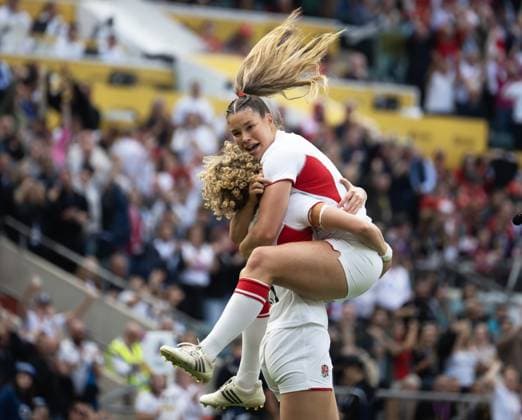 Ellie Kildunne of England celebrates her try with Jess Breach Canada v England, Women s Rugby World Cup, Final, Rugby Union, Allianz Stadium Twickenham, London, UK - 27 Sep 2025London Allianz Stadium Twickenham United Kingdom EDITORIAL USE ONLY No use with unauthorised audio, video, data, fixture lists, club league logos or live services. Online in-match use limited to 120 images, no video emulation. No use in betting, games or single club league player publications. Copyright: xSandraxMailer Shutterstockx 15506628a
