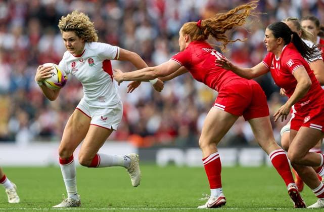 Ellie Kildunne of England Red Roses breaks to score their first try Canada v England, Women s Rugby World Cup, Final, Rugby Union, Allianz Stadium Twickenham, London, UK - 27 Sep 2025London Allianz Stadium Twickenham United Kingdom EDITORIAL USE ONLY No use with unauthorised audio, video, data, fixture lists, club league logos or live services. Online in-match use limited to 120 images, no video emulation. No use in betting, games or single club league player publications. Copyright: xAndrewxFosker Shutterstockx 15503859o