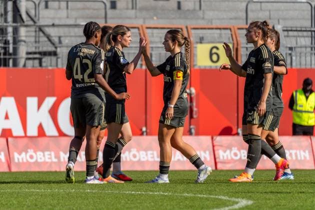 Jubel zum Tor zum 0:2, GER, 1. FSV Mainz 05 vs. 1. FC Union Berlin, Fussball, DFB-Pokal der Frauen, 1. Runde, Saison 2025 2026, 28.09.2025, DFB REGULATIONS PROHIBIT ANY USE OF PHOTOGRAPHS AS IMAGE SEQUENCES AND OR QUASI-VIDEO, GER, 1. FSV Mainz 05 vs. 1. FC Union Berlin, Fussball, DFB-Pokal der Frauen, 1. Runde, Saison 2025 2026, 28.09.2025 Mainz Copyright: xEibner-Pressefoto Jan-NiclasxGrox EP_JGG